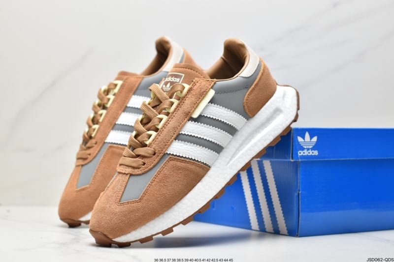 Adidas Sneakers